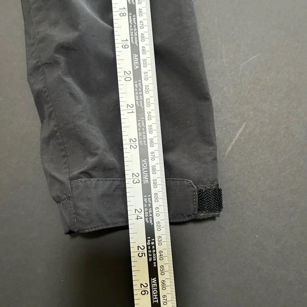 The North Face HyVent Girl's Jacket Large Black Waterproof Shell No‎ Hood/Lining